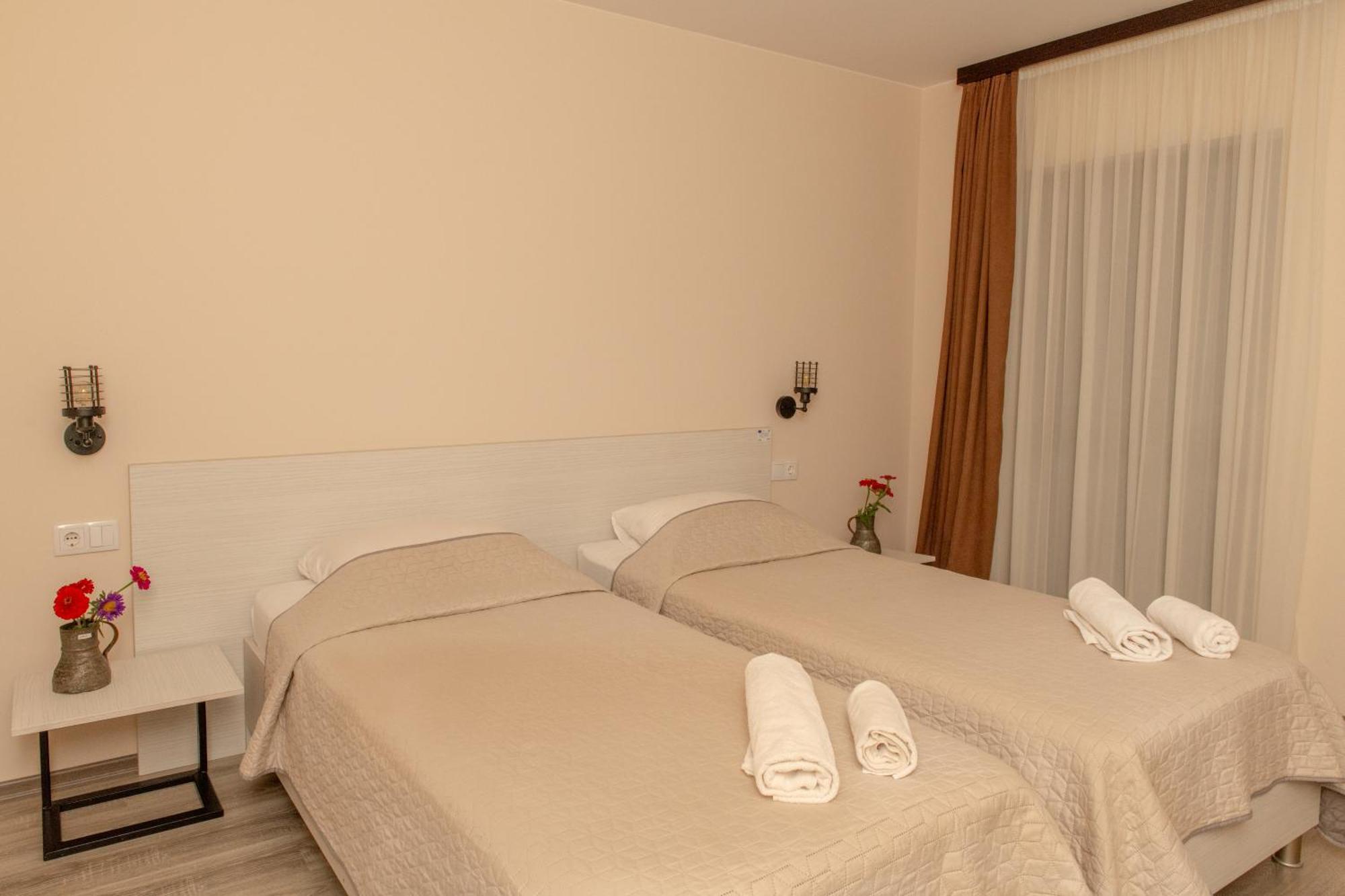 Alvani Inn K'vemo Alvani Exterior foto