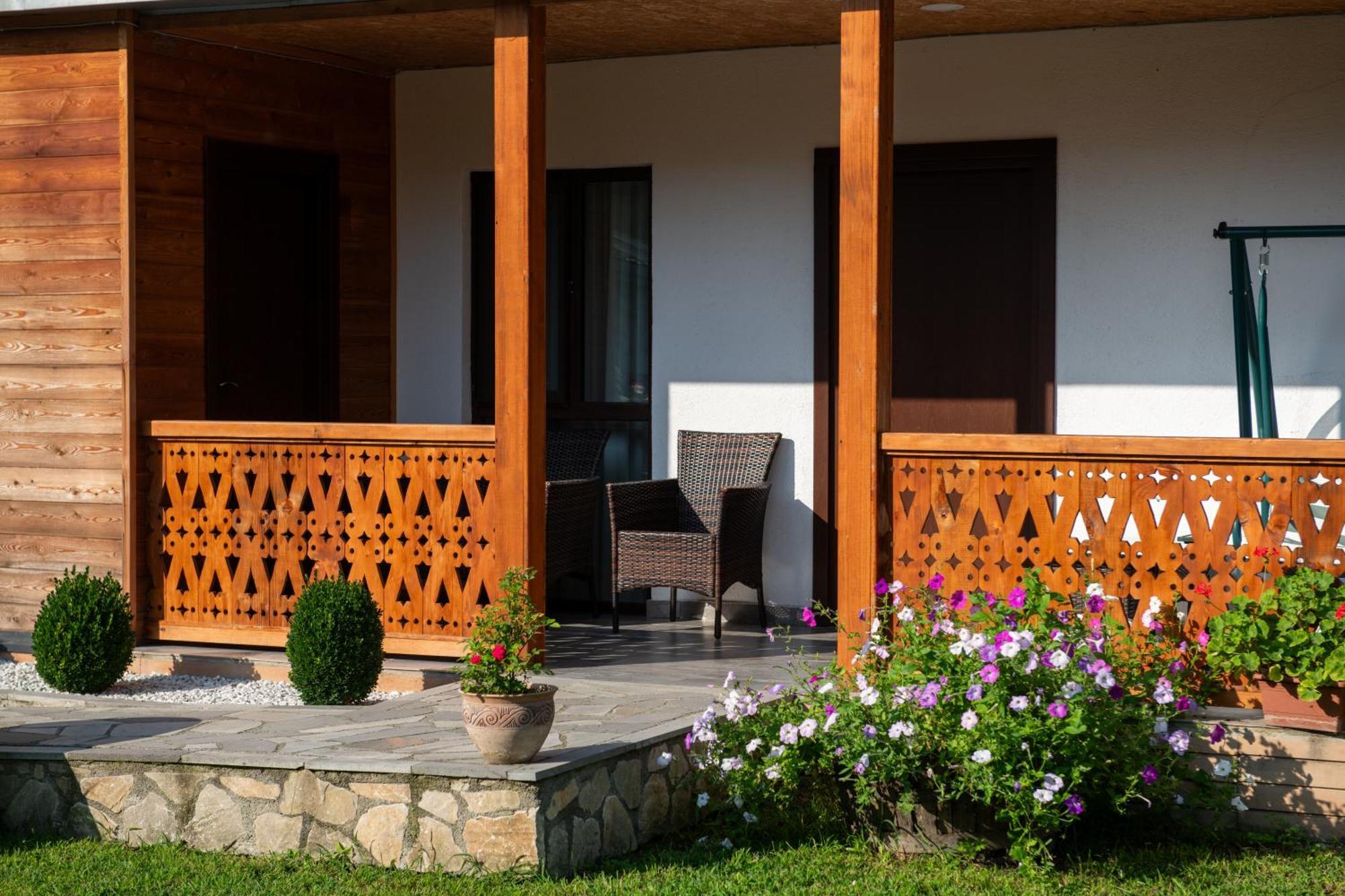 Alvani Inn K'vemo Alvani Exterior foto