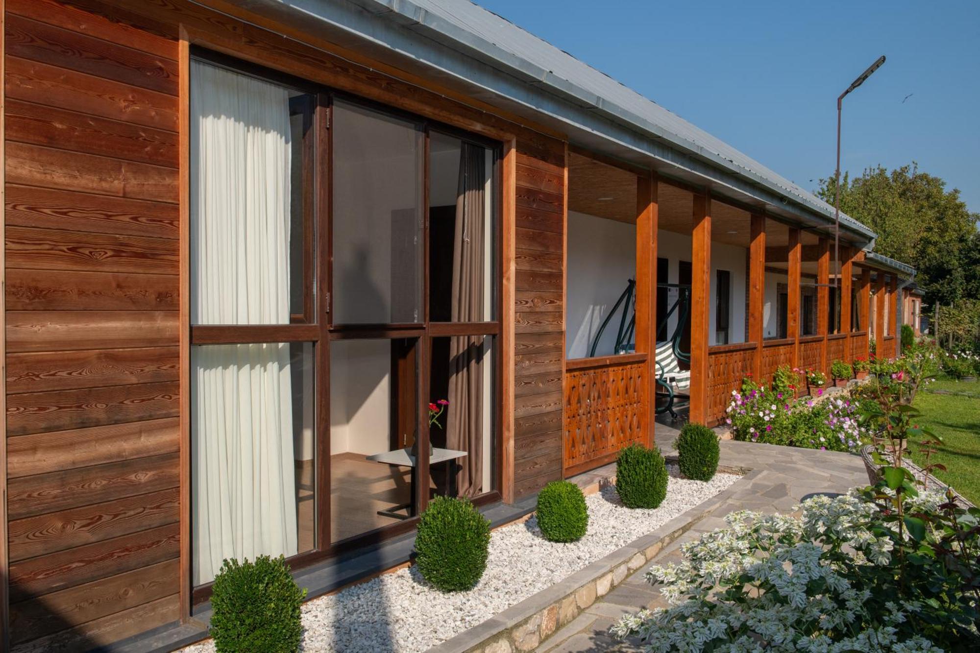 Alvani Inn K'vemo Alvani Exterior foto